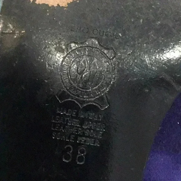 COPY - Rinaldi suede pumps heals sz 38 dress shoes formal business casual - Picture 5 of 5